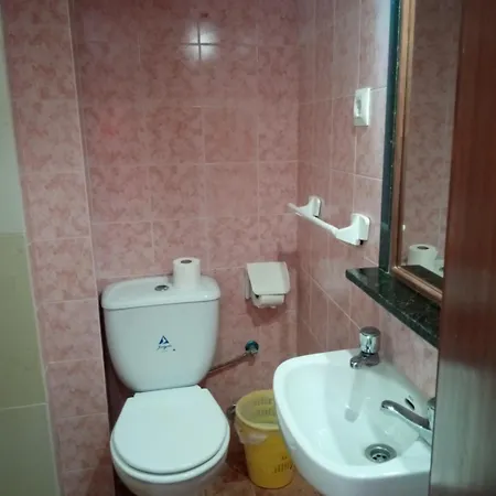 Habagat Guest house *